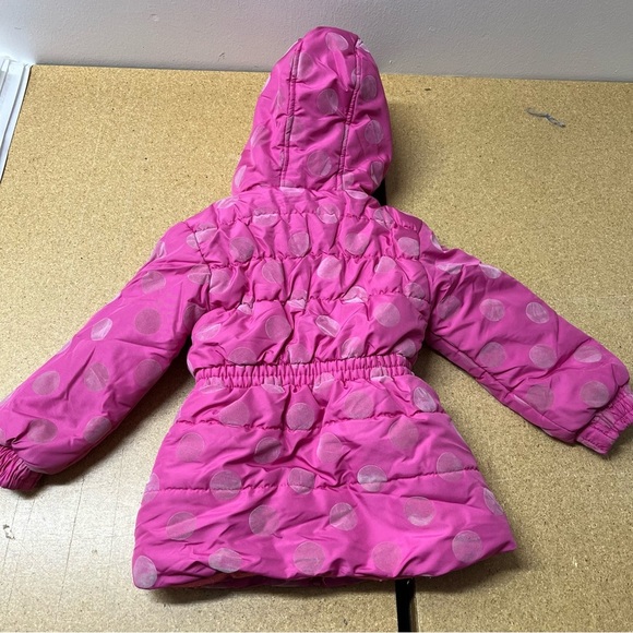 Hello Kitty Pink Kids Puffer Hooded Jacket size 4 - Picture 4 of 5